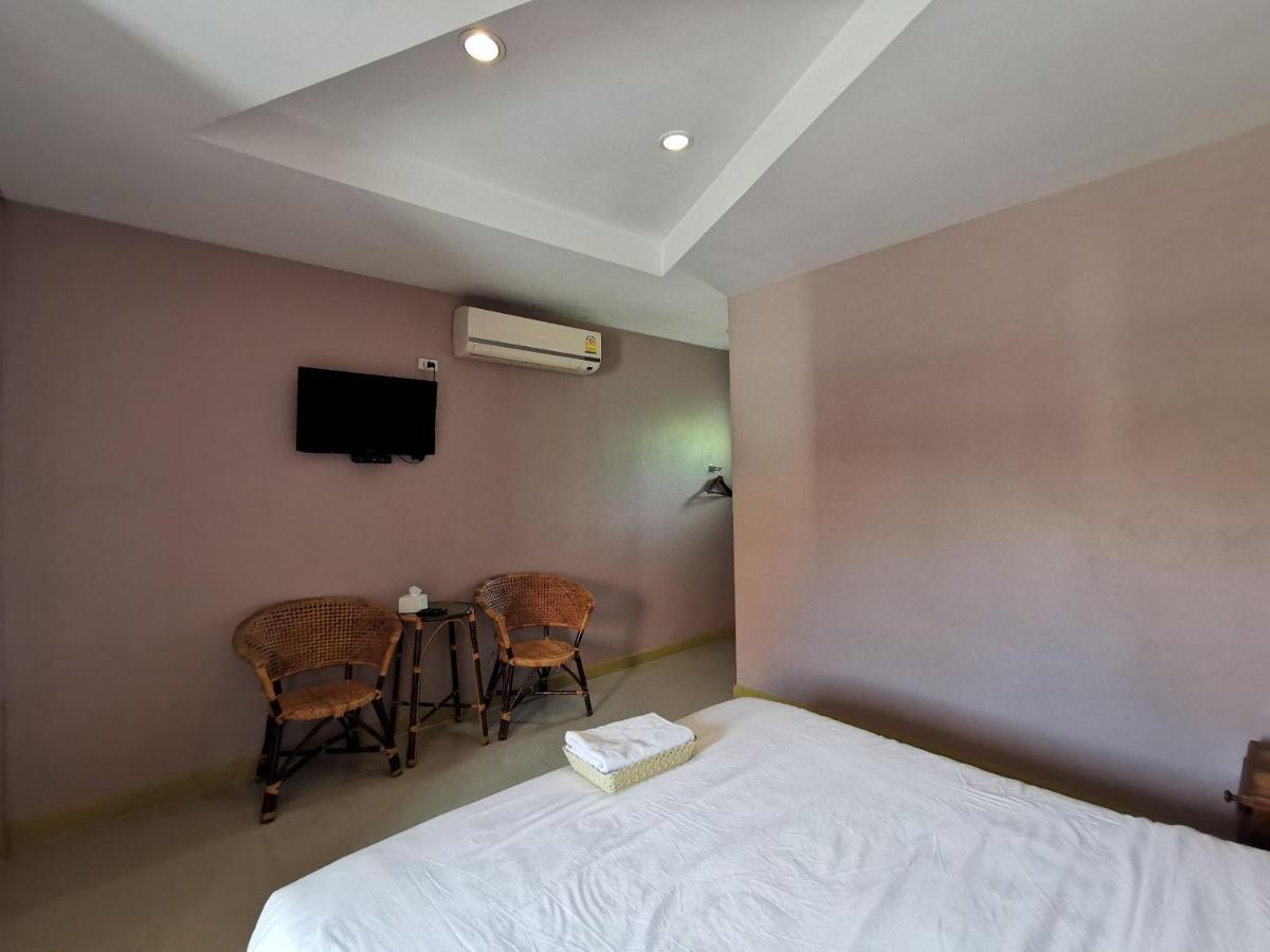 Smile Resort Sriracha Si Racha Exterior foto