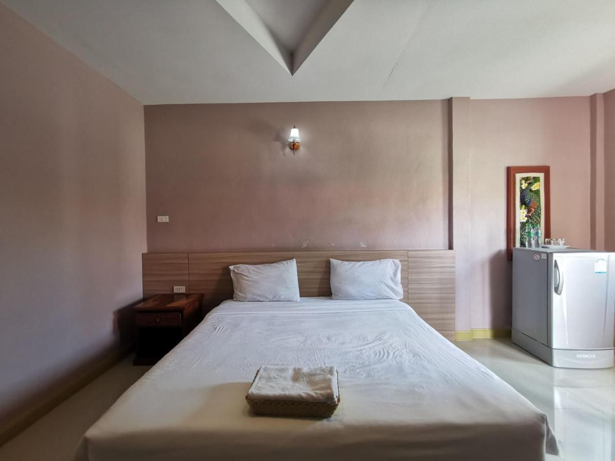 Smile Resort Sriracha Si Racha Exterior foto