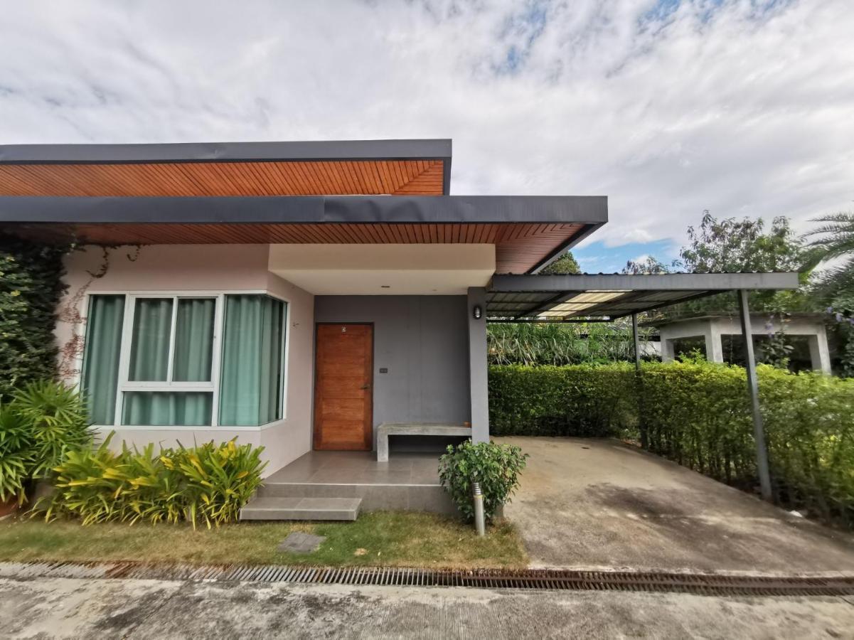 Smile Resort Sriracha Si Racha Exterior foto